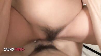 Japonka Ruru Kashiwagi si vychutnala penis v ústach