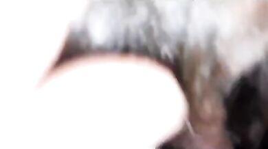 Moja žena fajčí penis nášho suseda