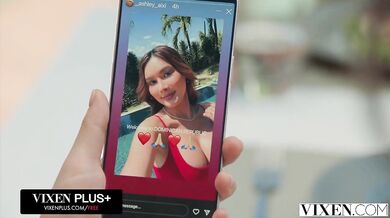 Ashley Aixi a Joanna Wei súperia o jeho hrubý penis