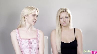 Dve dievčatá potrebujú tvrdý čurák bohatého milenca