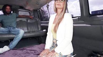 Mandy Rhea skúša sex za peniaze