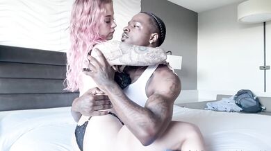 Kennedy Kay – creampie s BBC