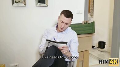 Jeho rozlúčková sex párty