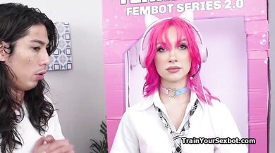 Hráčka fembot v režime rozmnožovania je ošukaná, kým hrá