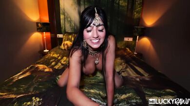 Pakistanka v POV – Aaliyah Yasin