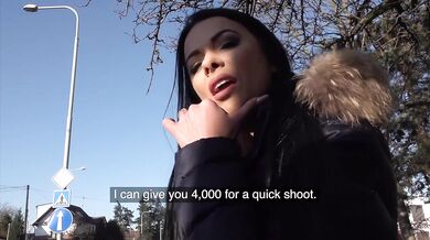 Public Agent – Super štíhla žena nájdená na verejnosti a odvedená na svoj úplne prvý casting na fotenie