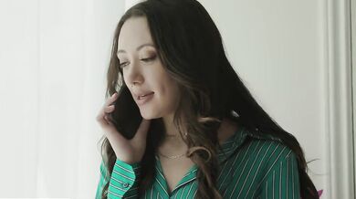 HotwifeXXX – Až po gule hlboko v jej tesnej ružovej manželskej kundičke (Sage Hunter)