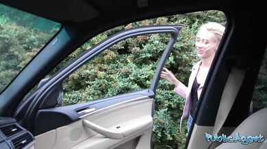 Public Agent – neverný creampie pre priateľku v núdzi