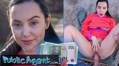 Public Agent – Mladá španielska brunetka s pevnými prsiami zvedená na verejnosti k orálnemu sexu a sexu pod holým nebom