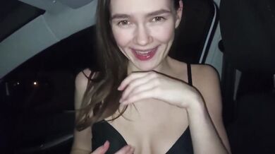 Amatérska nahrávka sexu v aute od Mirari Hub