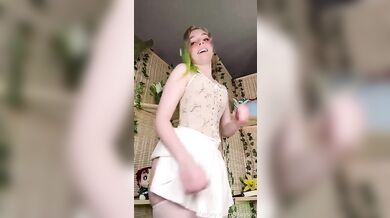 Mayvisalyce predvádza svoju kundičku s JOI