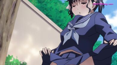 Anime štetka vo verejnom parku si stiahne nohavičky, aby si pohrala s vlhkou kundičkou