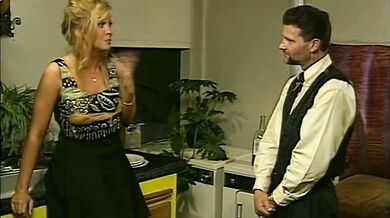 Večera 1995 – P.J. Sparxx, Sandi Beach, China Lee, Chelsea Ryan