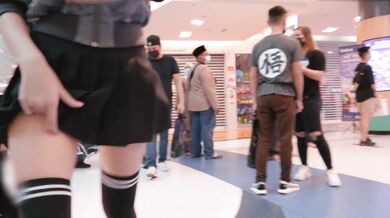 Ukázala som svoju kundičku v preplnenom nákupnom centre