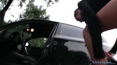 Sex vonku s krásnou amatérkou na ulici