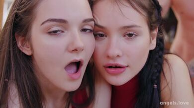 Matty Mila Perez a Simona Purr v trojke