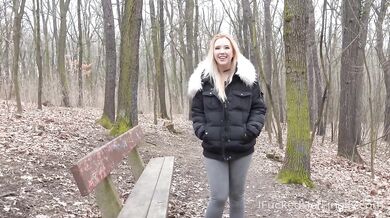 Český chlap jebe Samantha Rone