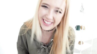 Český chlap jebe Samantha Rone