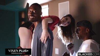 Molly Little šuká v gangbang so 6 veľkými čiernymi vtákmi