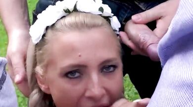 Gangbang v národnom kroji
