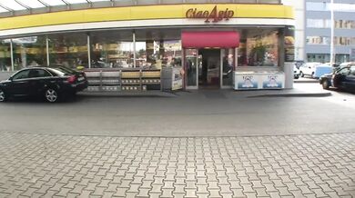 Vonkajší anál s Charlotte Phillip