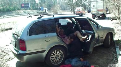 Sex na verejnosti s blondínou