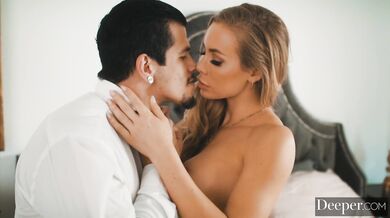 Perverzná kráska Nicole Aniston dostane presne takú službu, akú si želá