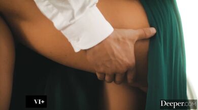 Perverzná kráska Nicole Aniston dostane presne takú službu, akú si želá