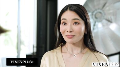 Eve Sweet a asistentka Rikako si nadoraz delia obrí čurák